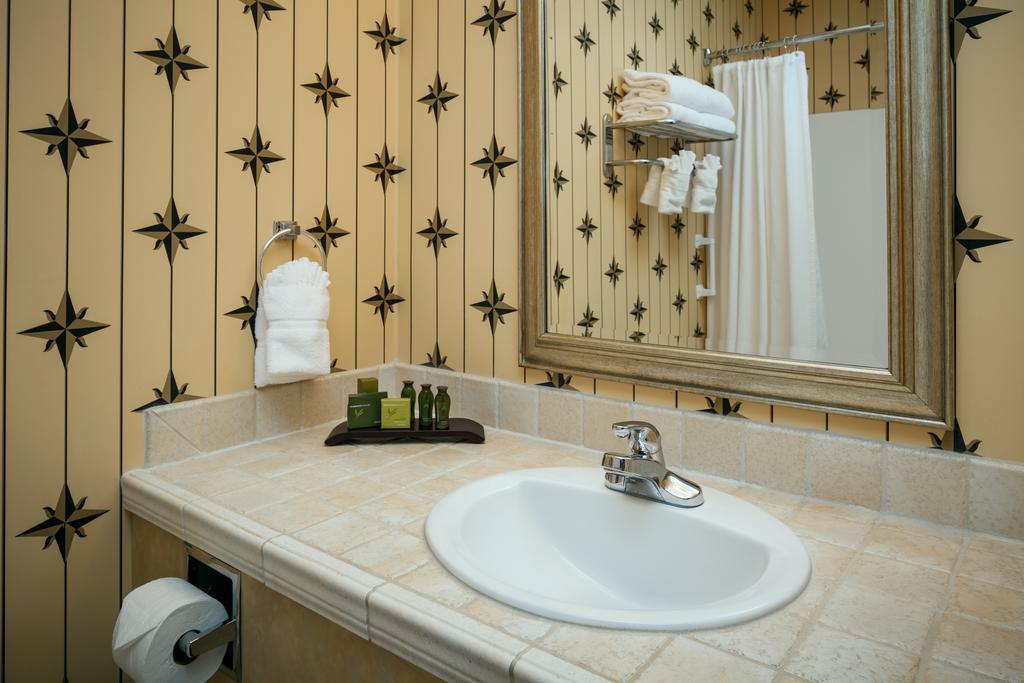 Plaza Inn & Suites At Ashland Creek Εξωτερικό φωτογραφία